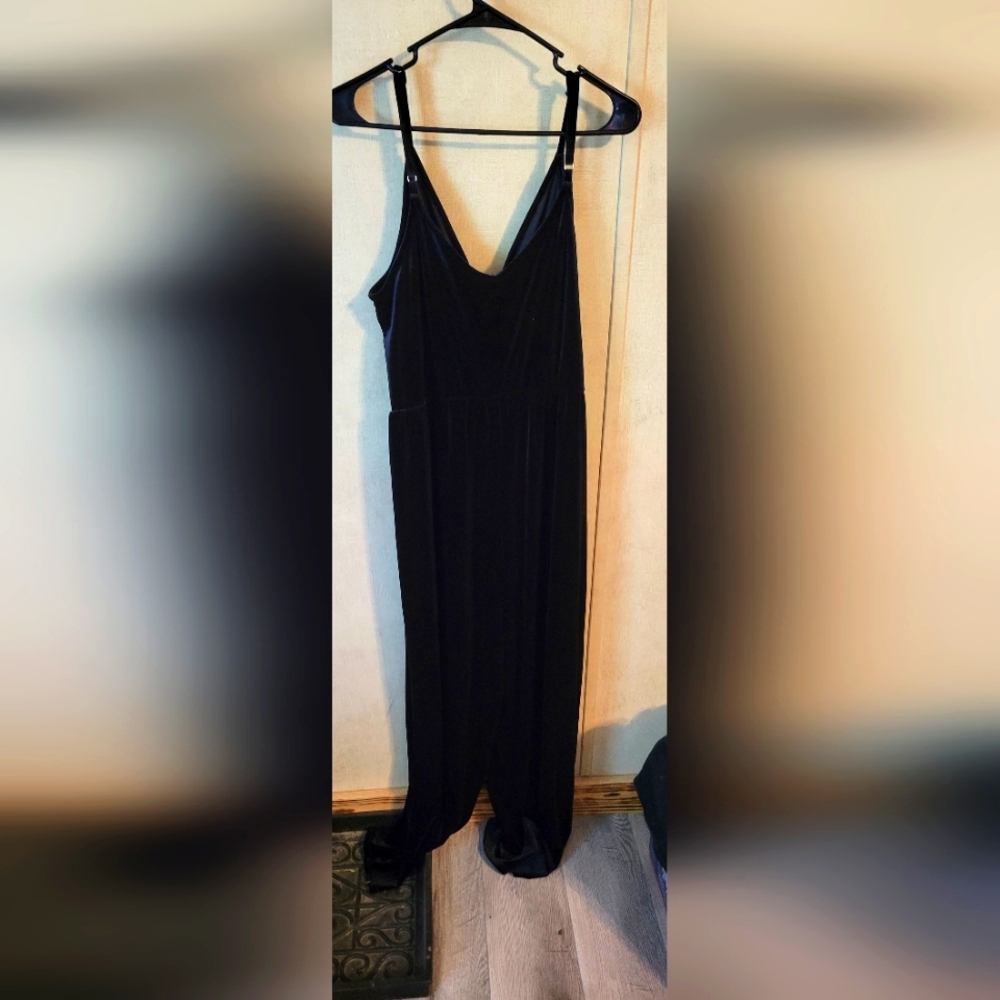 Black velvet romper